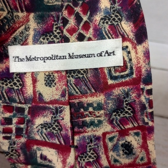 Vintage Tie Metropolitan Museum of Art Tie 100% Silk Tie Abstract Pattern - Picture 4 of 5
